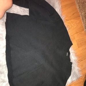 Black cropped crew neck size m